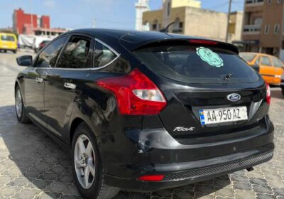 FORD FOCUS Année : 2012